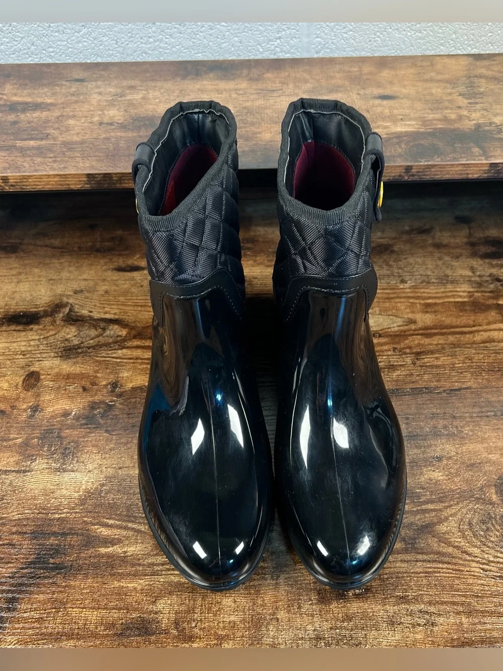 Tommy Hilfiger Boots Freza Black Quilted Rubber Rain Boots Women's 9